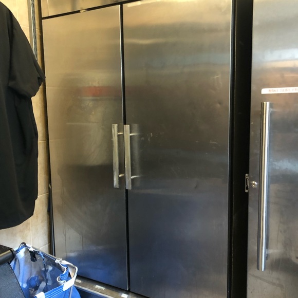 Large stainless steel refrigerator! - Picture 1 of 1